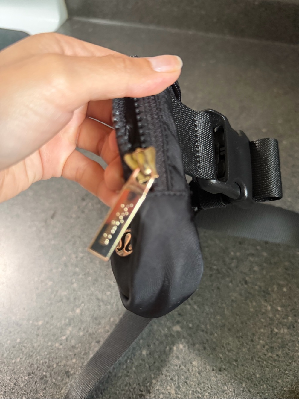 lululemon athletica Black Waist / Crossbody Belt Bag - Picture 6 of 7